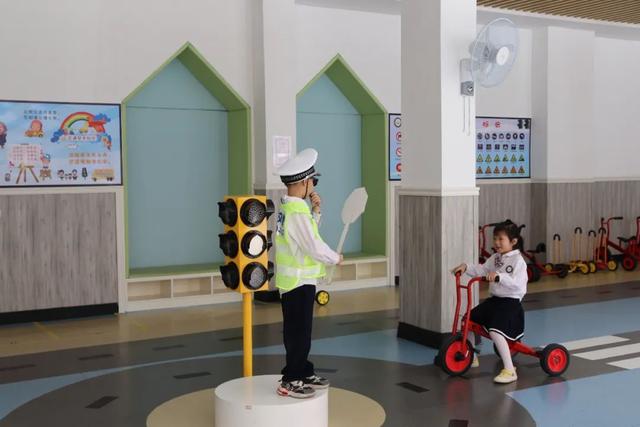 怀城街道壹加壹幼儿园基础教育科研“十四五”规划项目课题开题